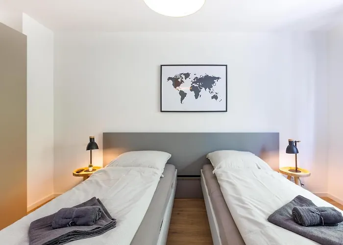 Apartment Glueck Auf Schleiermacherstrasse