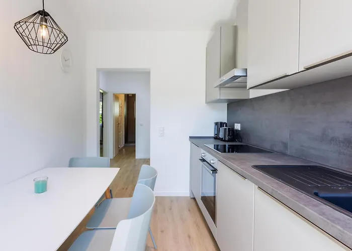 Apartment Glueck Auf Schleiermacherstrasse *